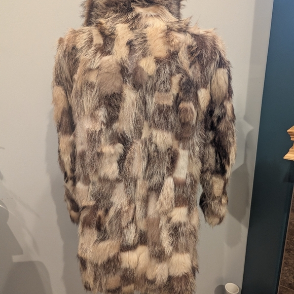 Vintage Patchwork Coyote Fur Coat Reversible Hippy Floral Pattern Sz M - Picture 7 of 8